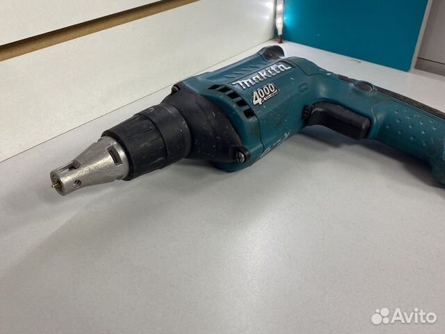 Шуруповерт Makita FS4000