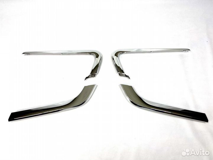 Молдинги бампера 