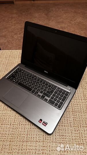 Ноутбук Dell inspiron