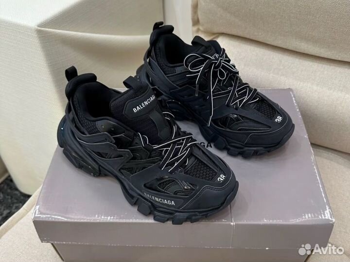 Balenciaga track 1 черные женские