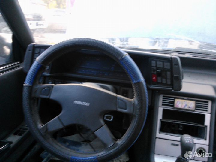 Mazda 929 2.0 МТ, 1983, битый, 1 000 000 км
