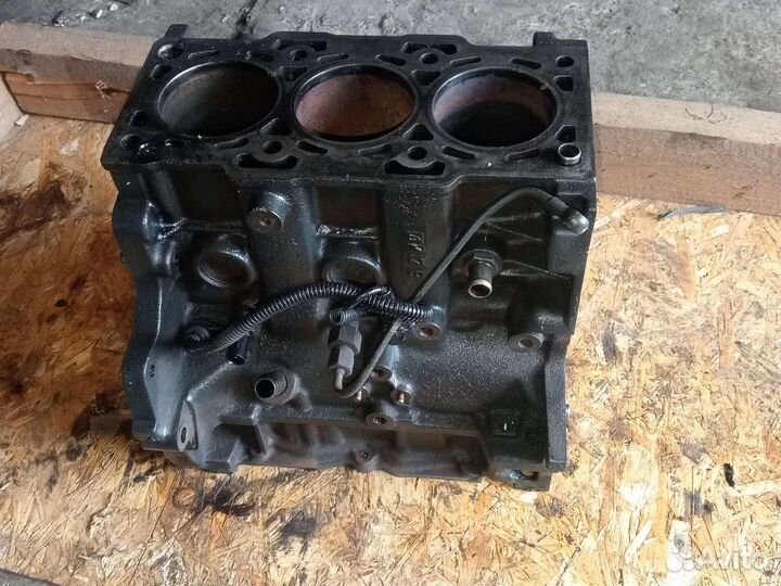 Блок цилиндров Hyundai Matrix D3ER