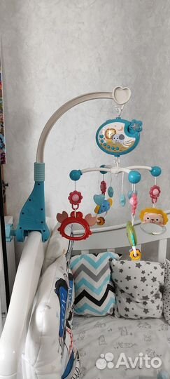 Мобиль музыкальный с проектором