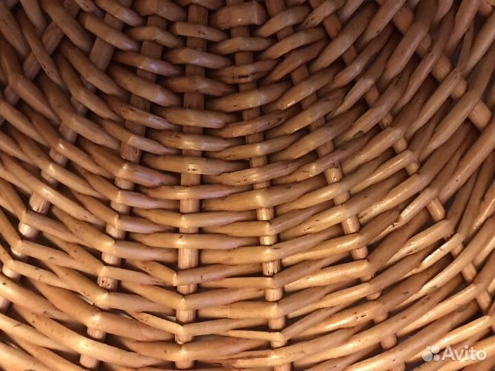 Корзина для пикника с посудой