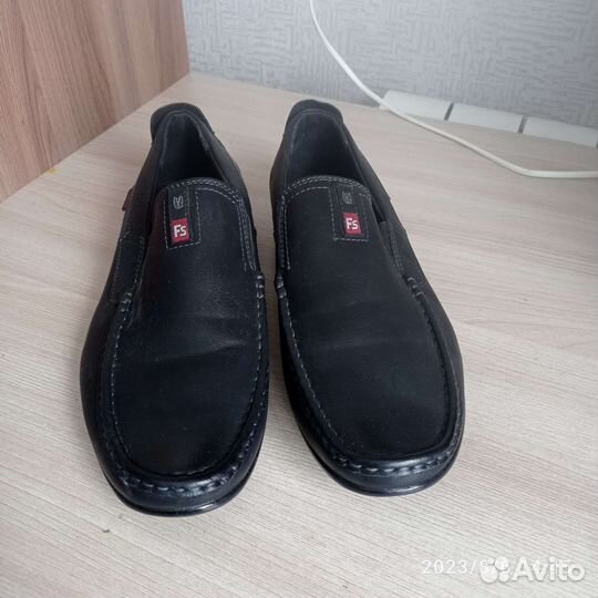 Туфли мужские 42 размер новые