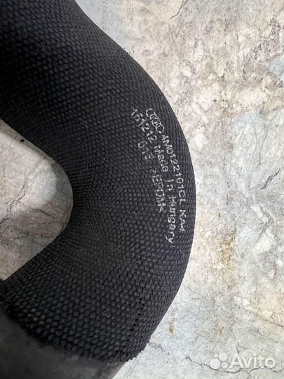 Патрубок Audi Q7