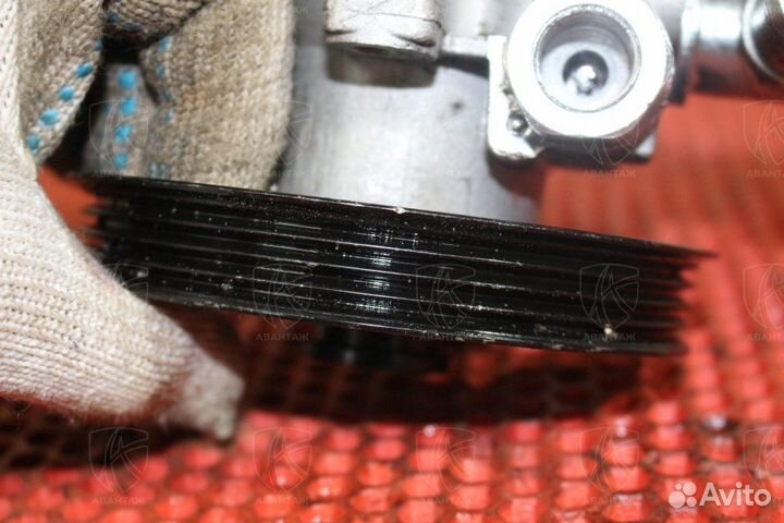 Насос гур Opel Astra J