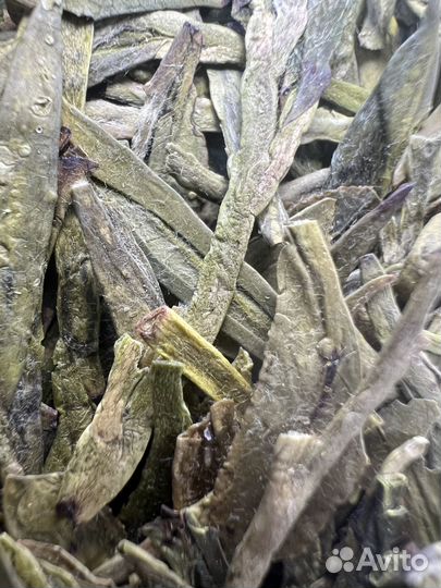 Чай китайский зеленый Си Ху Лун Цзинь 2023 год