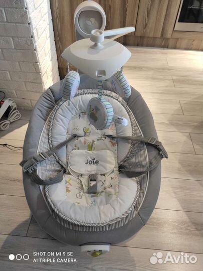 Детские электронные качели joie