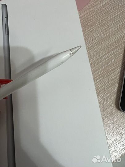 iPad 6 2018 32gb + pencil 1