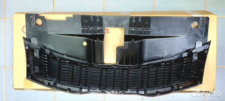 Решётка радиатора Kia Rio 3 с 2011г