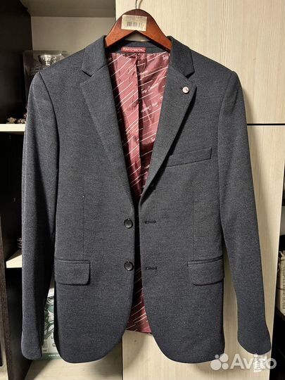 Пиджак мужской