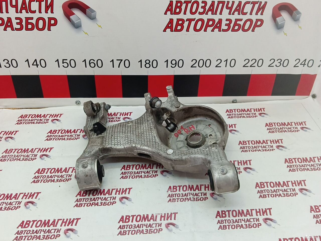 Рычаг задний правый Zeekr 001 рестайлинг