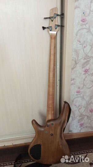 Бас гитара Ibanez SR1000E