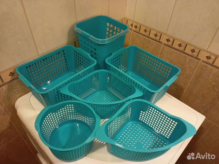 Контейнеры пластиковые 6 шт