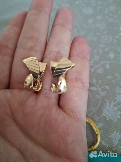 Золотые сережки 585 и кольцо