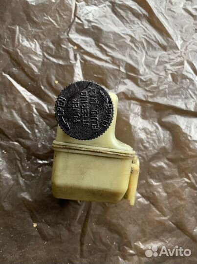 Бачок гур Мазда атенза мазда 6