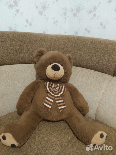 Плюшевый медведь