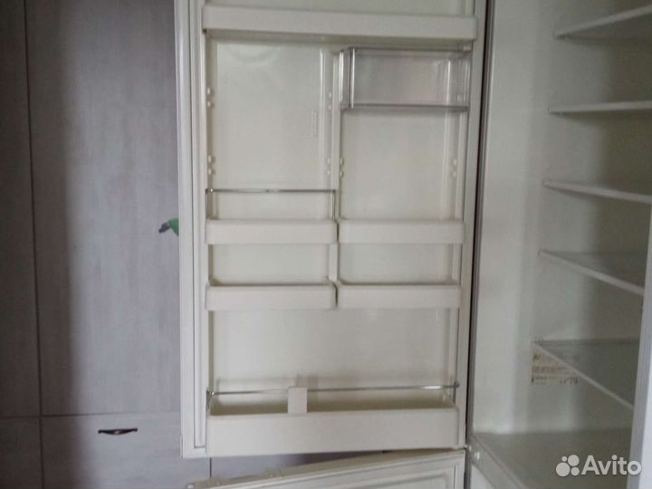 Холодильник на запчасти