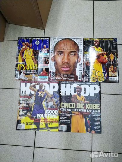 Коллекция журналов с Кобе