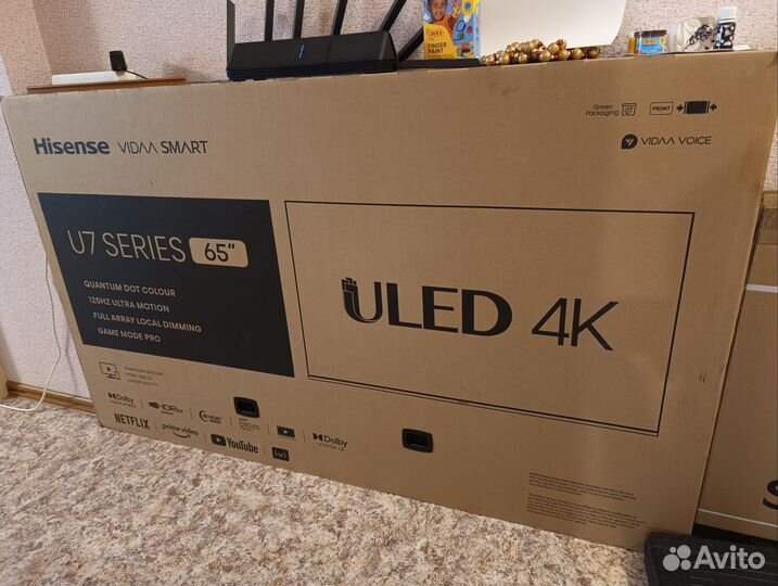 Телевизор hisense 65u7hq
