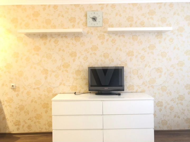 2-к. квартира, 70 м², 2/10 эт.