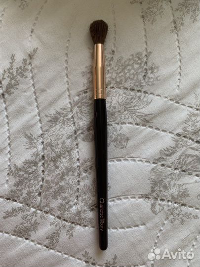 Кисти для макияжа глаз