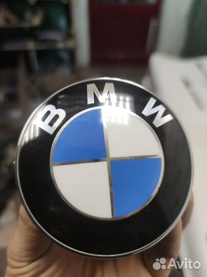 Эмблема передняя BMW X5 E53 2000-2007