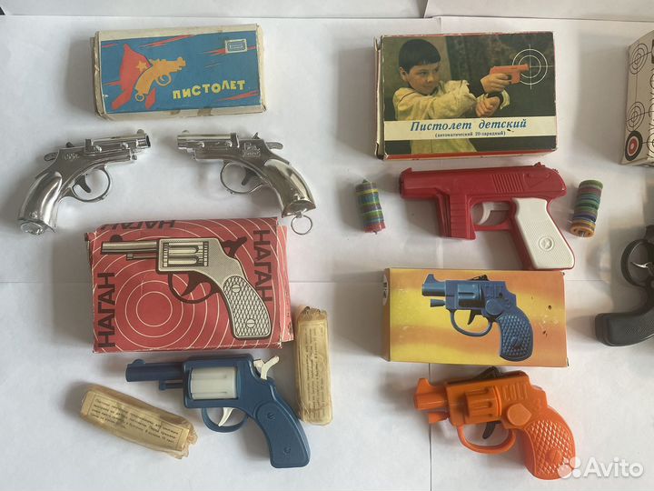 Детские, 6 шт пистолеты,в родных коробках. СССР