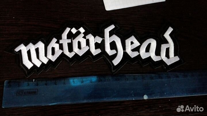 Наклейка на одежду