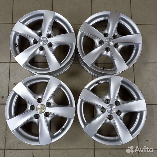 Диски из Японии на Polo, Rapid 15