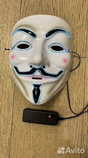 Маска анонимуса с неоновой подсветкой