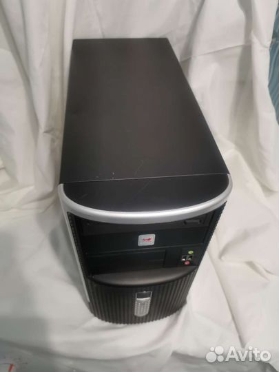 Монитор Samsung SyncMaster S19A100N, Системники