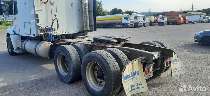 Freightliner Columbia, 2004