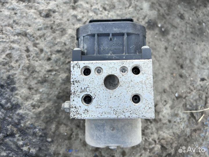 Блок абс ABS Nissan Bluebird Sylphy