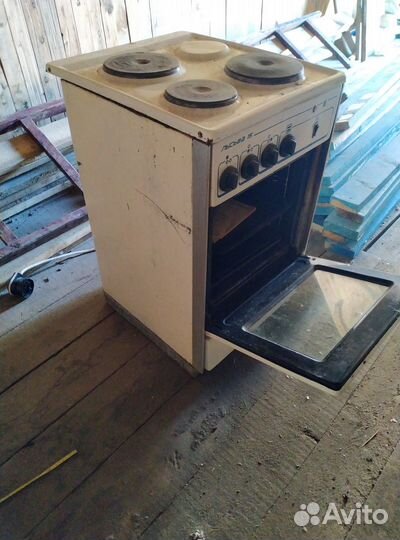 Электро плита с духовкой бу