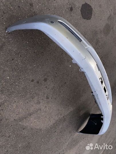 Бампер передний Toyota Ipsum SXM10 5211944010