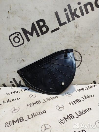 Накладка торпедо правая Mercedes S-Class W221