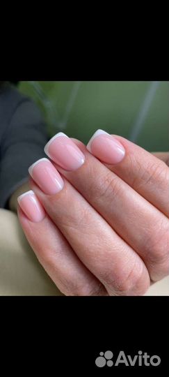 Маникюр/педикюр в студии