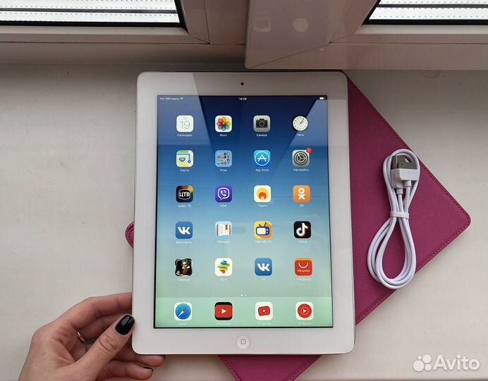 iPad 3 32гб вайфай+симкарта