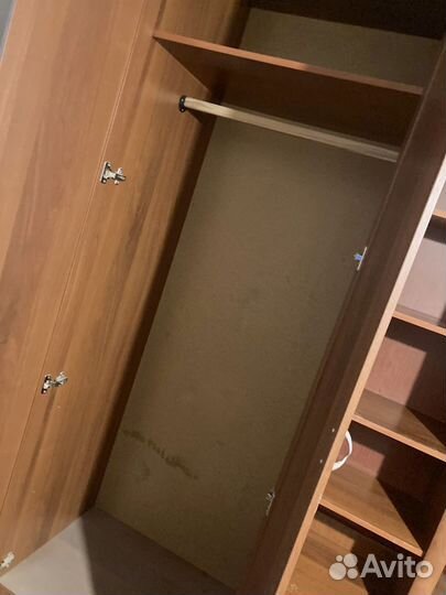 Шкаф для одежды бу