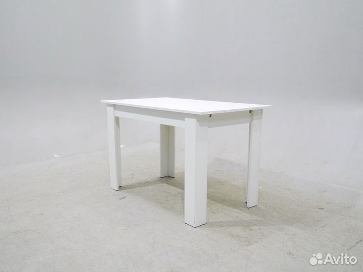 Письменный стол