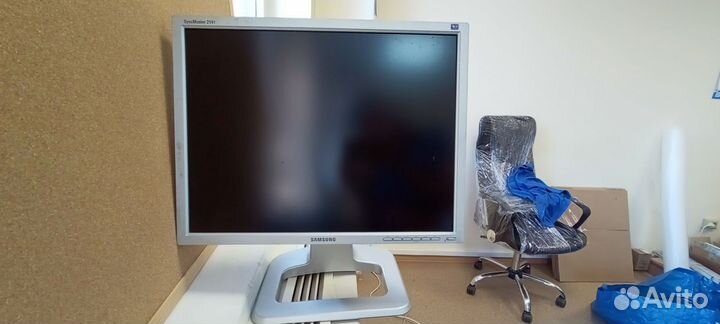 Монитор samsung 214T