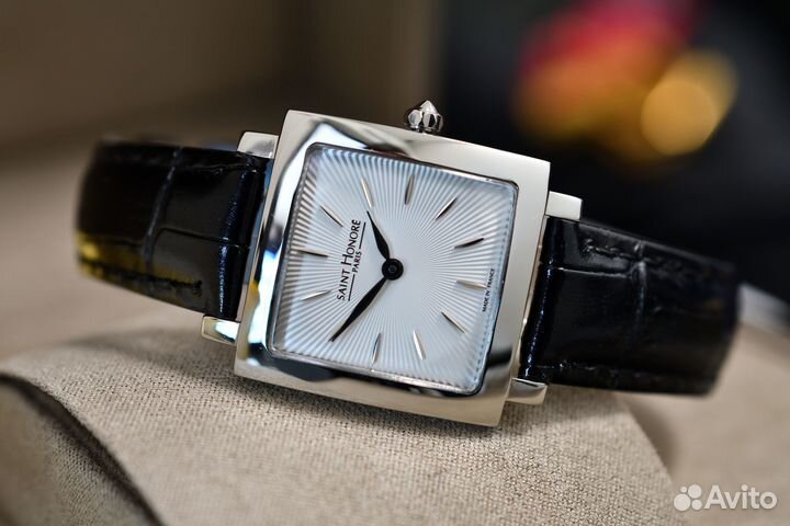 Часы Saint Honore Paris PV726002 1AIN женские