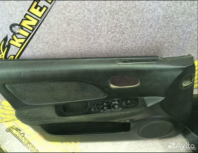 Обшивка двери передней левой Sonata 4 Соната Tagaz