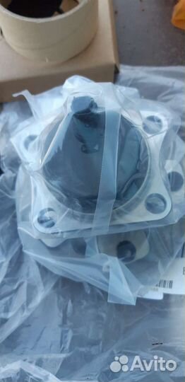 Задний ступичный подшипник Тойота королла