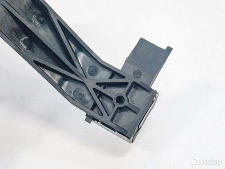 Моторчик заднего дворника 390450120390205011 Opel Corsa E При звонке назовите, пожалуйста, этот арти