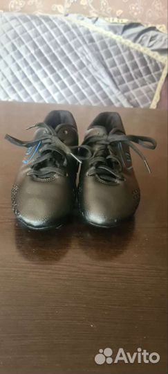 Бутсы с шипами 