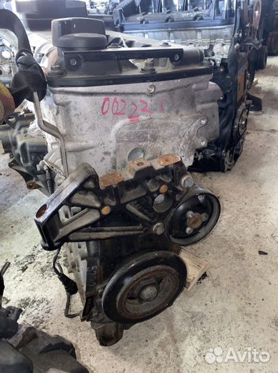 Двигатель AXZ Passat B6 3.2fsi VR6