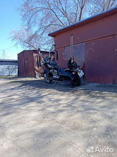 Honda Shadow, Steed